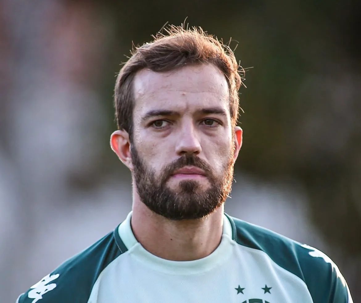 ABC monta base para 2027 com três reforços e mantém espinha do elenco