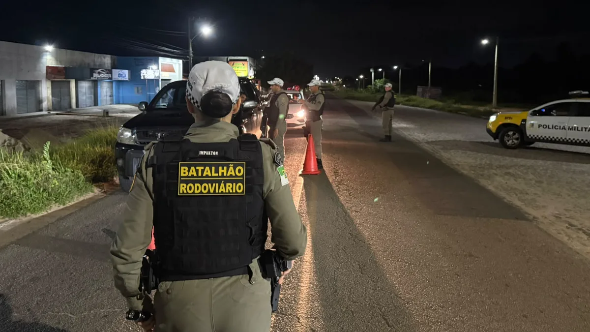 Blitz da Operação Zero Álcool detém dois motociclistas na Grande Natal