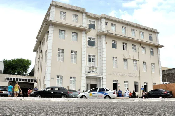 Edifício do Hospital Universitário Onofre Lopes em Natal