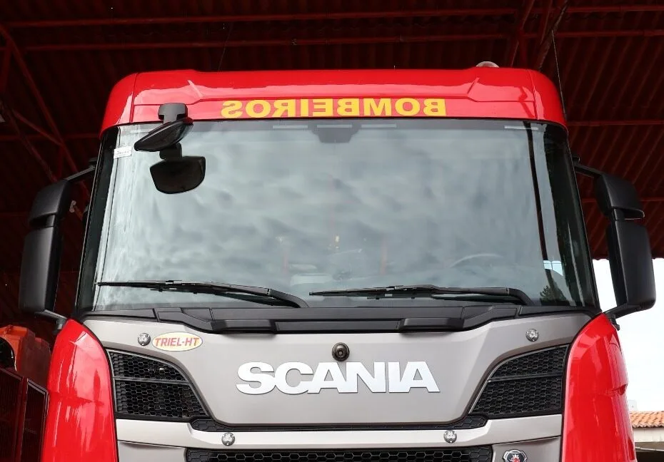Fogo atinge Controladoria da Prefeitura de São Gonçalo e mobiliza Bombeiros