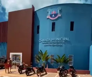 Liminar trava eleição da Mesa em São Miguel do Gostoso e prevê multa de R$ 30 mil