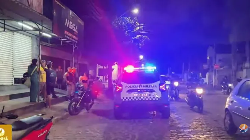 Tiros matam mecânico de 20 anos em loja de motos no Pitimbu, em Natal
