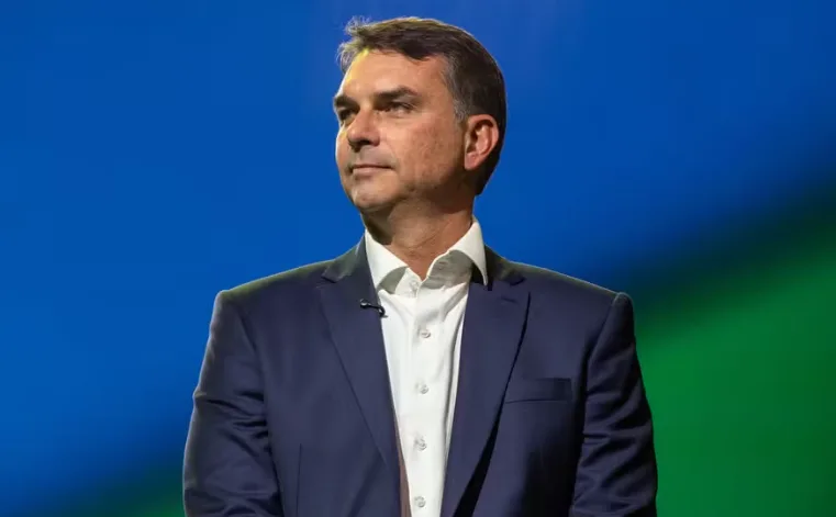 Flávio confirma ida ao debate da Globo na quinta mesmo sem Lula
