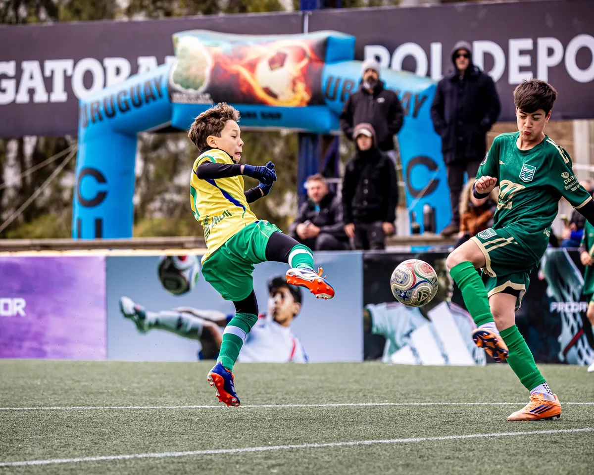 Menino de Mossoró leva RN à Uruguay Cup com seleção potiguar infantil