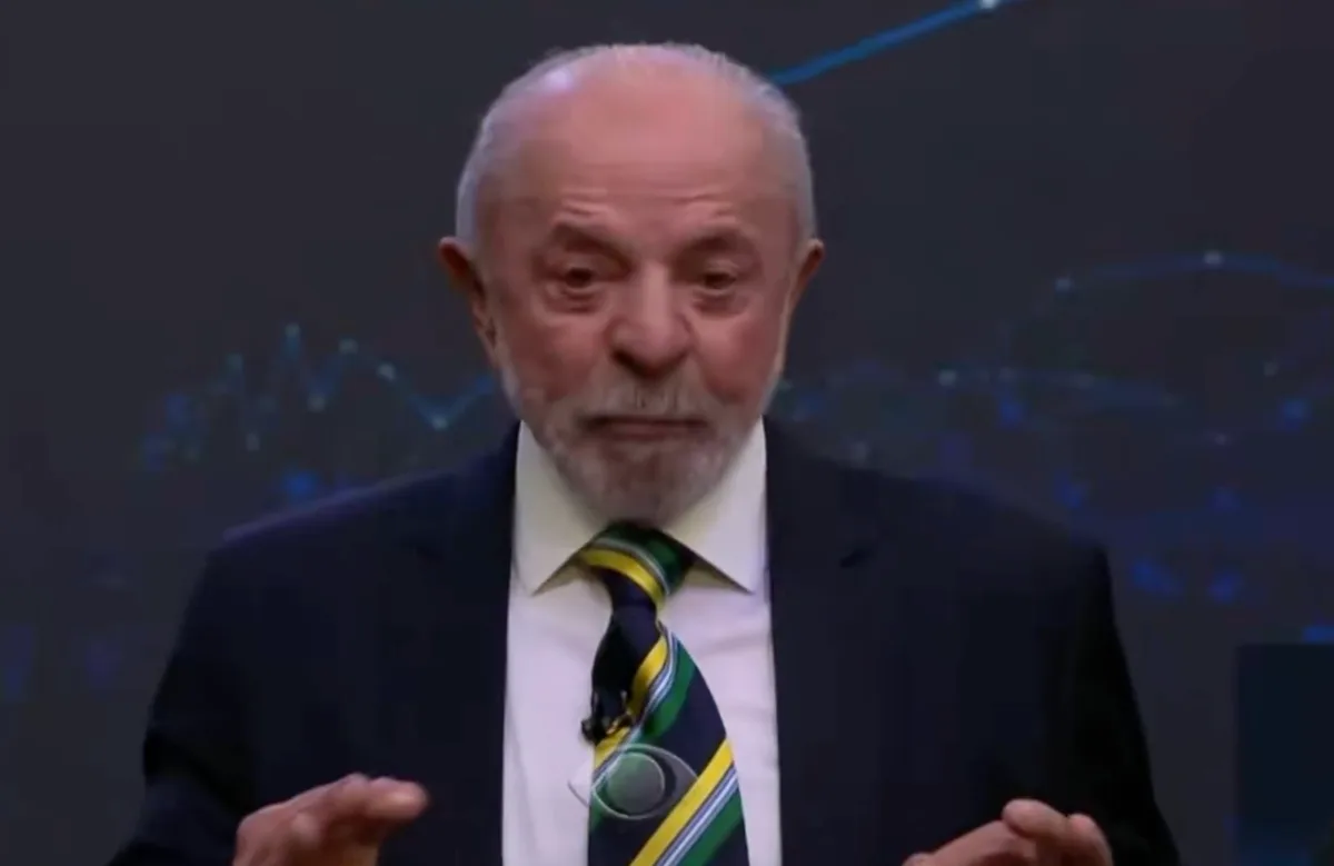 Presidente é interrompido ao falar de quarto mandato em debate da Band