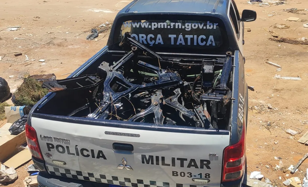 Esquema de desmanche é exposto após PM achar 10 chassis de moto no Planalto