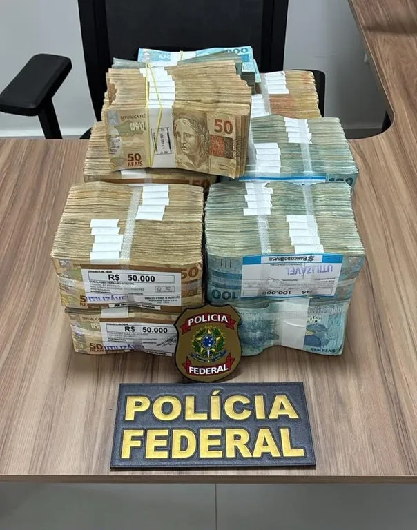 PF apreende R$ 400 mil em Mossoró em apuração sobre dinheiro de campanha