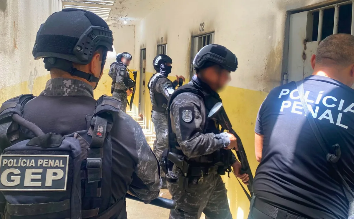 Vistoria tática reforça segurança na cadeia pública de Caraúbas no Oeste potiguar