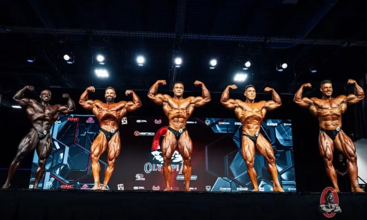 Dino vai ao pódio em Las Vegas e fecha o Olympia 2026 em terceiro