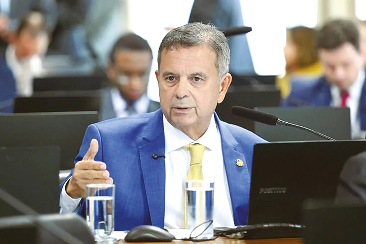 Rogério Marinho costura apoios e mira Centrão para Flávio no 2º turno