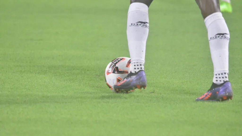 Clássico goiano abre sábado e Série B fecha rodada no domingo