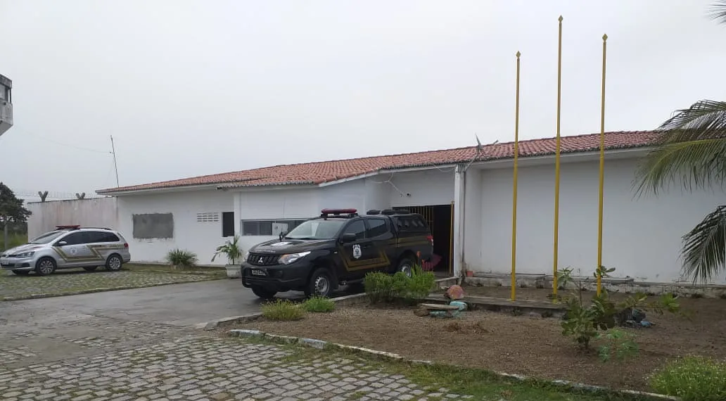 Forças de segurança fazem buscas após fuga na cadeia de Nova Cruz