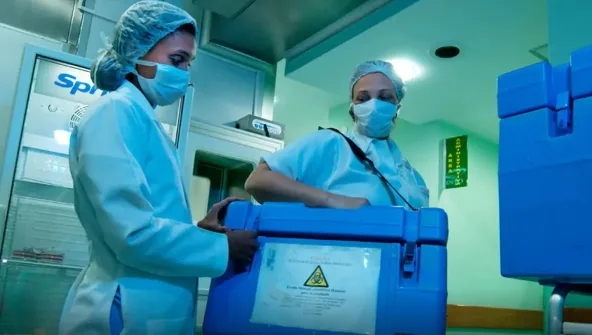 Aos 69 anos, pai doa rim ao filho e mostra que idade não barra doação em vida