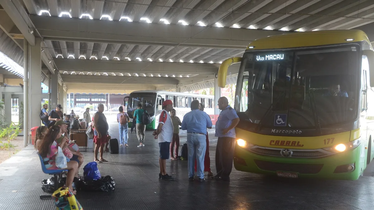 Eleitor viaja de graça para votar no RN: passe livre começa no sábado